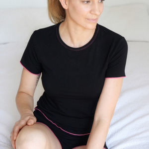 Tee, T-shirt, Black, Loungewear, Sleepwear, soft, ultra soft, sustainable production, enhanced breathability, breathability, Tencel, Modal, Made in Canada, Mimi Island Designs, female, women, mothers, daughters, buttery soft, ultra soft